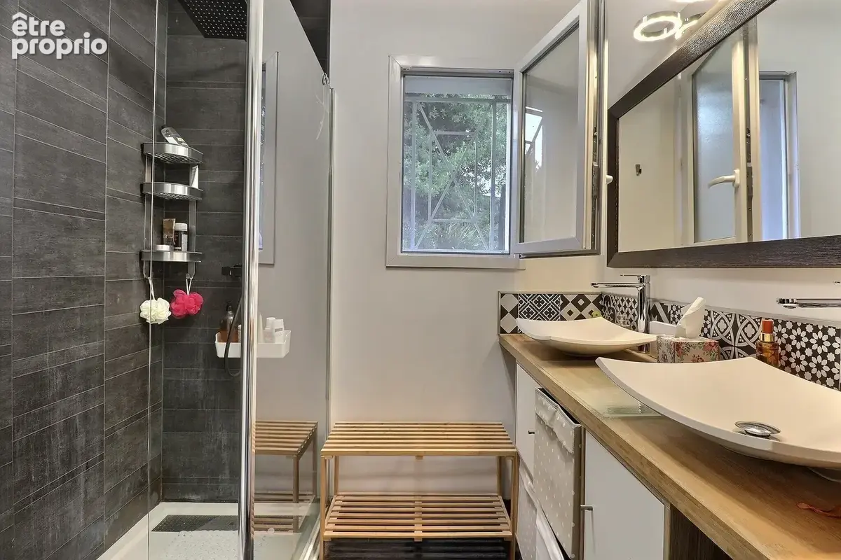 Maison contemporaine avec piscine. - photo 9
