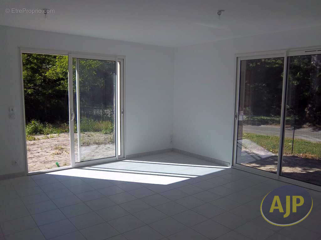 Maison à LESPARRE-MEDOC