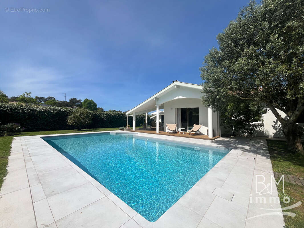 Maison à TOSSE
