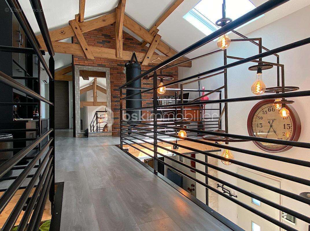 Maison à LE HAILLAN