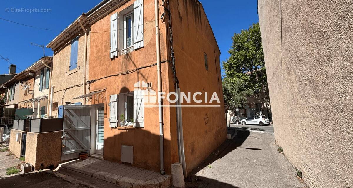 Appartement à GIGNAC-LA-NERTHE
