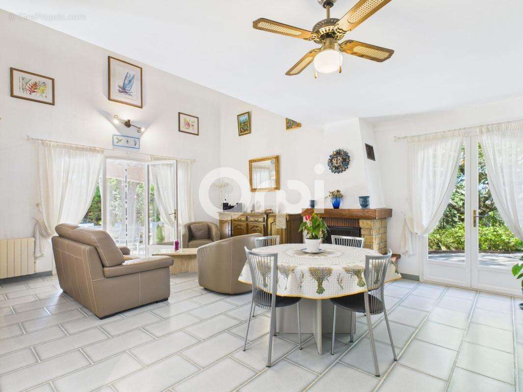 Maison à SAINT-PAUL-EN-FORET