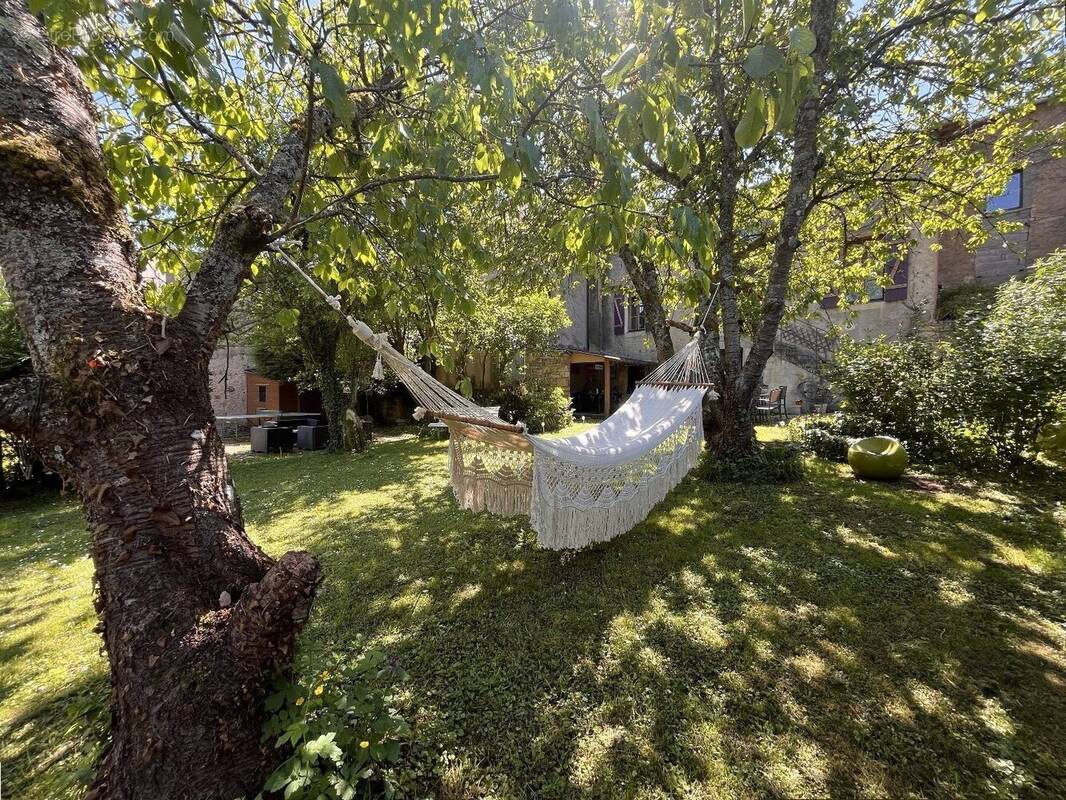 Maison à ARS-SUR-MOSELLE