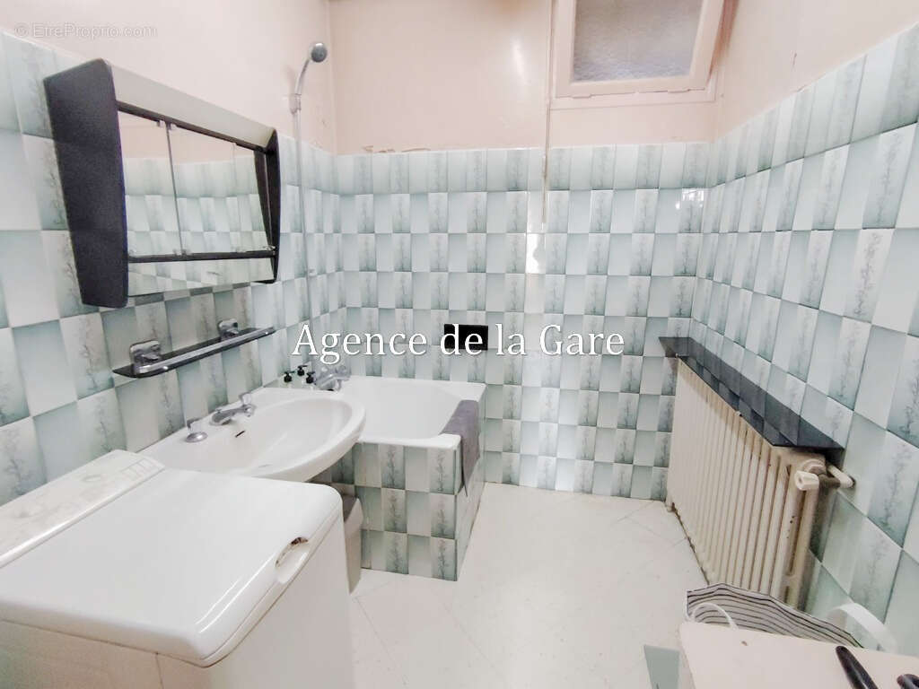 Appartement à HOUILLES