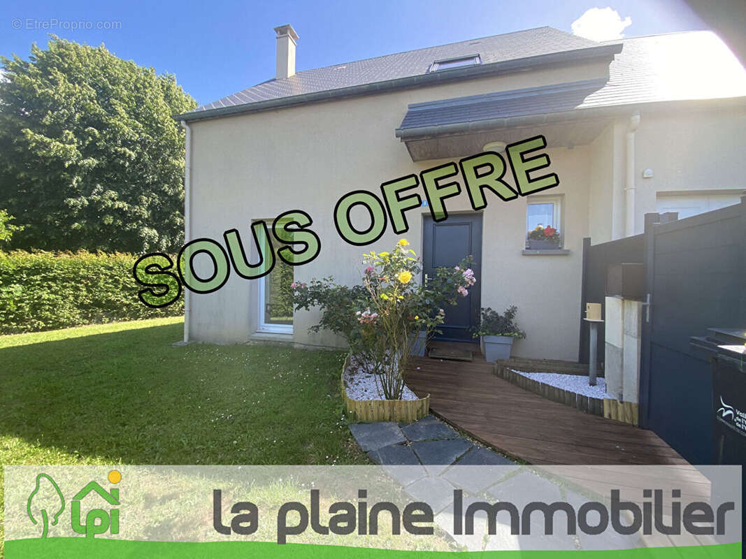 Maison à LAIZE-LA-VILLE
