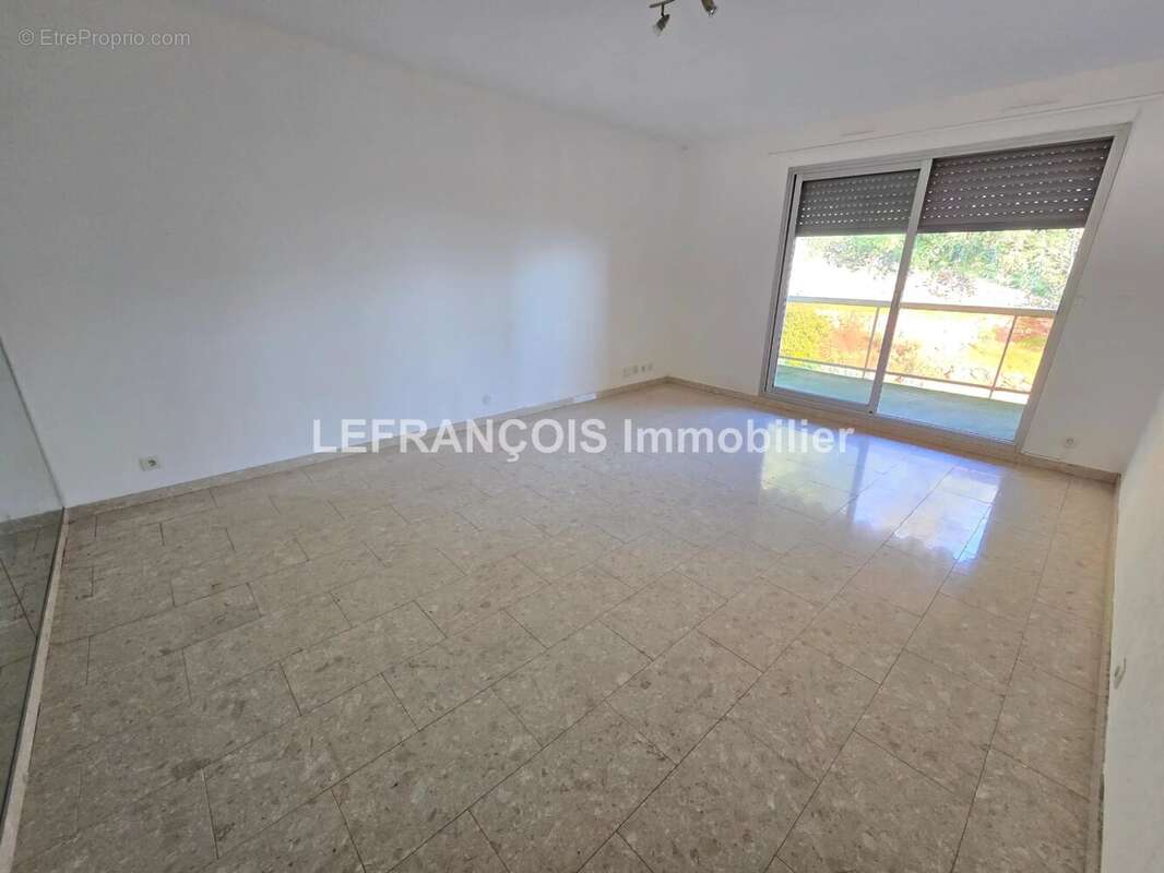 Appartement à GRASSE