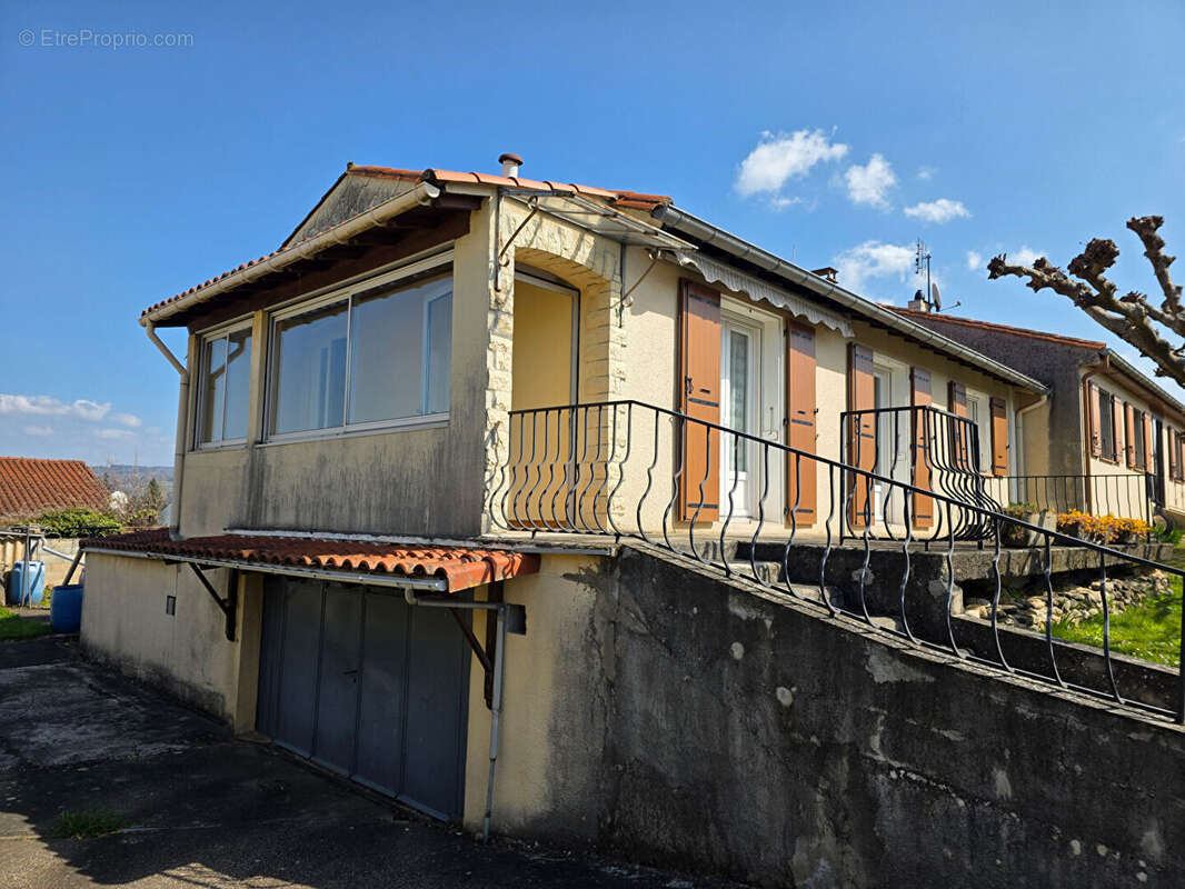 Maison à AUSSILLON