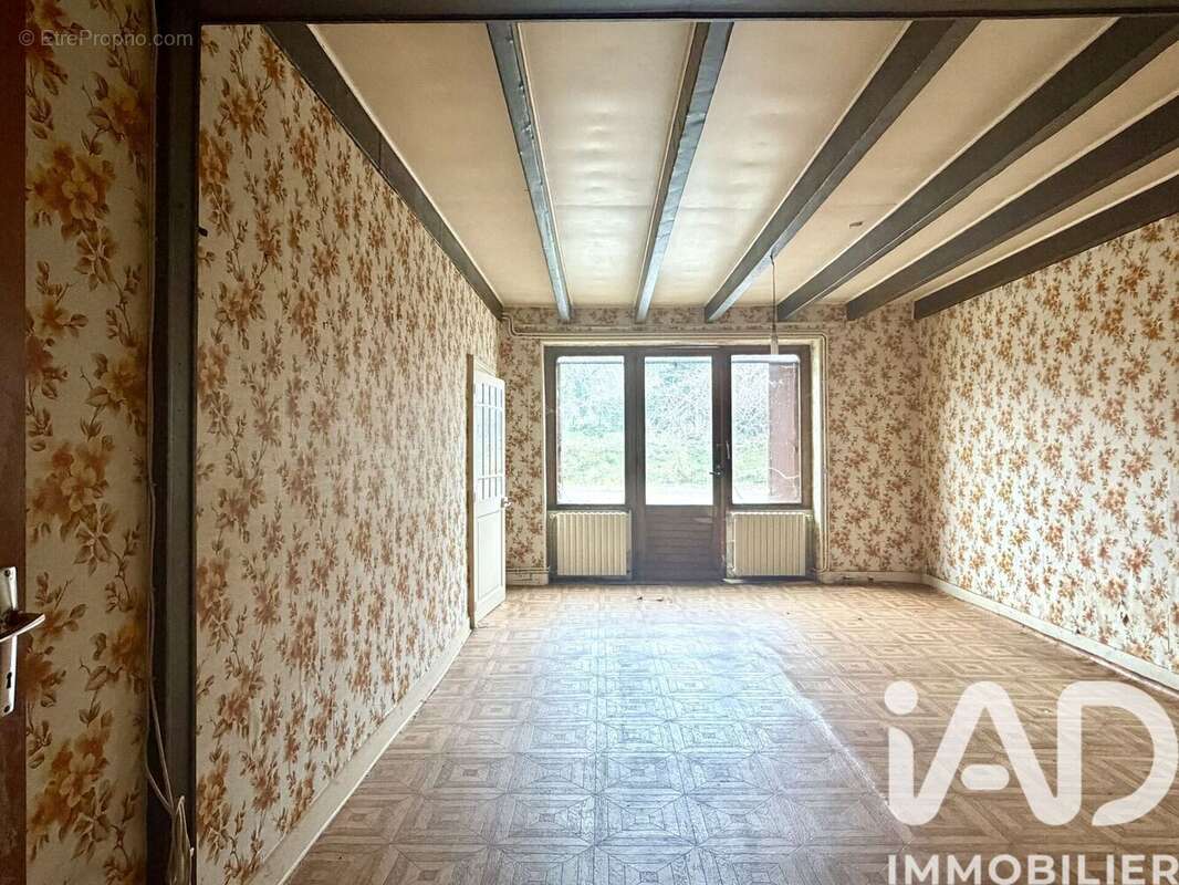 Maison 203 m² à Le Lindois  - photo 7