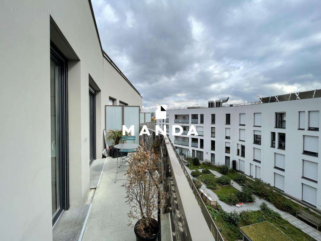 Appartement à NANTERRE