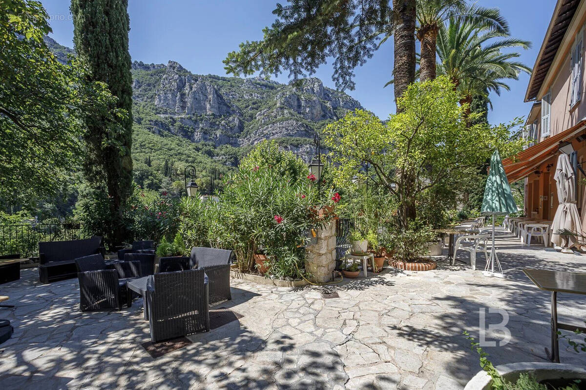 Maison à TOURRETTES-SUR-LOUP