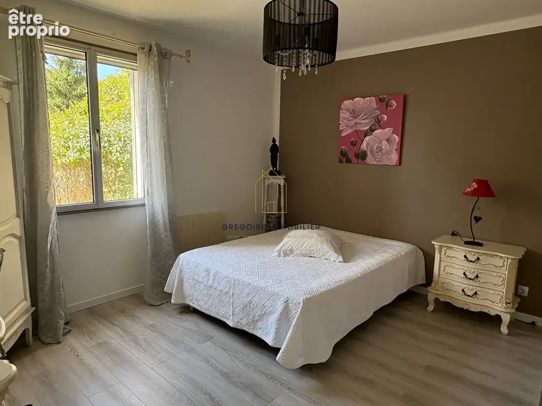 PERTUIS - Maison T4 de plain-pied avec piscine et garage - photo 12