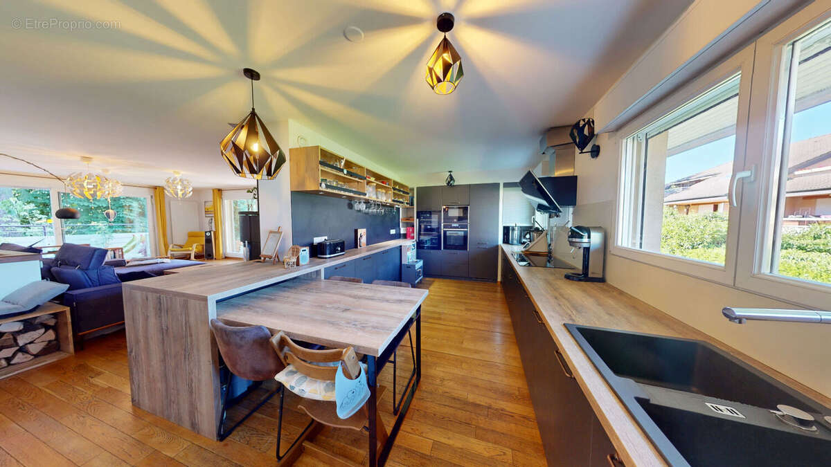 Appartement à THONON-LES-BAINS