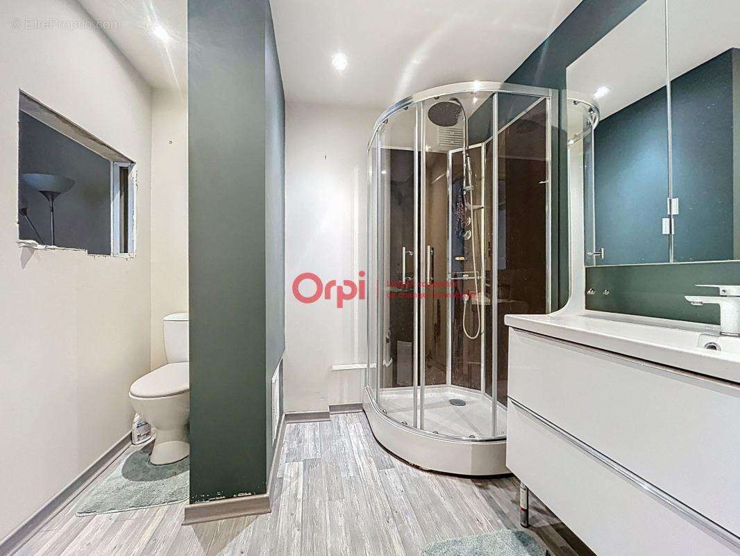 Commerce à ALBERTVILLE