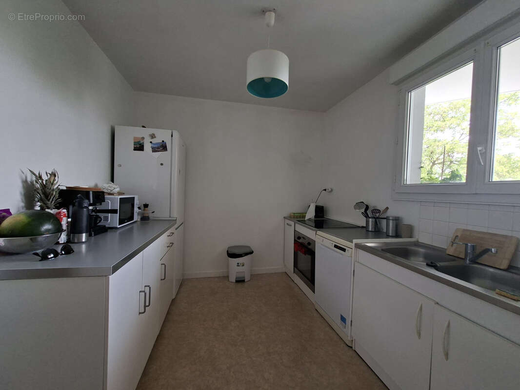 Appartement à usage d'habitation - photo 3