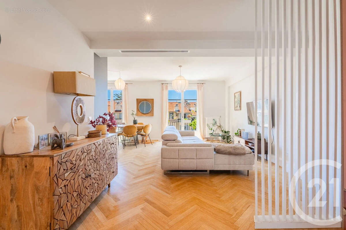 Appartement à NICE