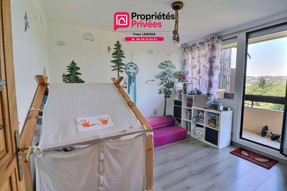 Appartement  T4 100m² Duplex/jardin - photo 8