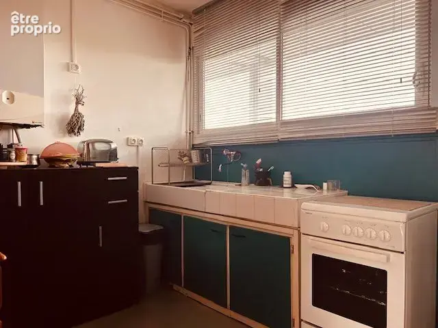 Appartement 69 m² à Cenon  - photo 6