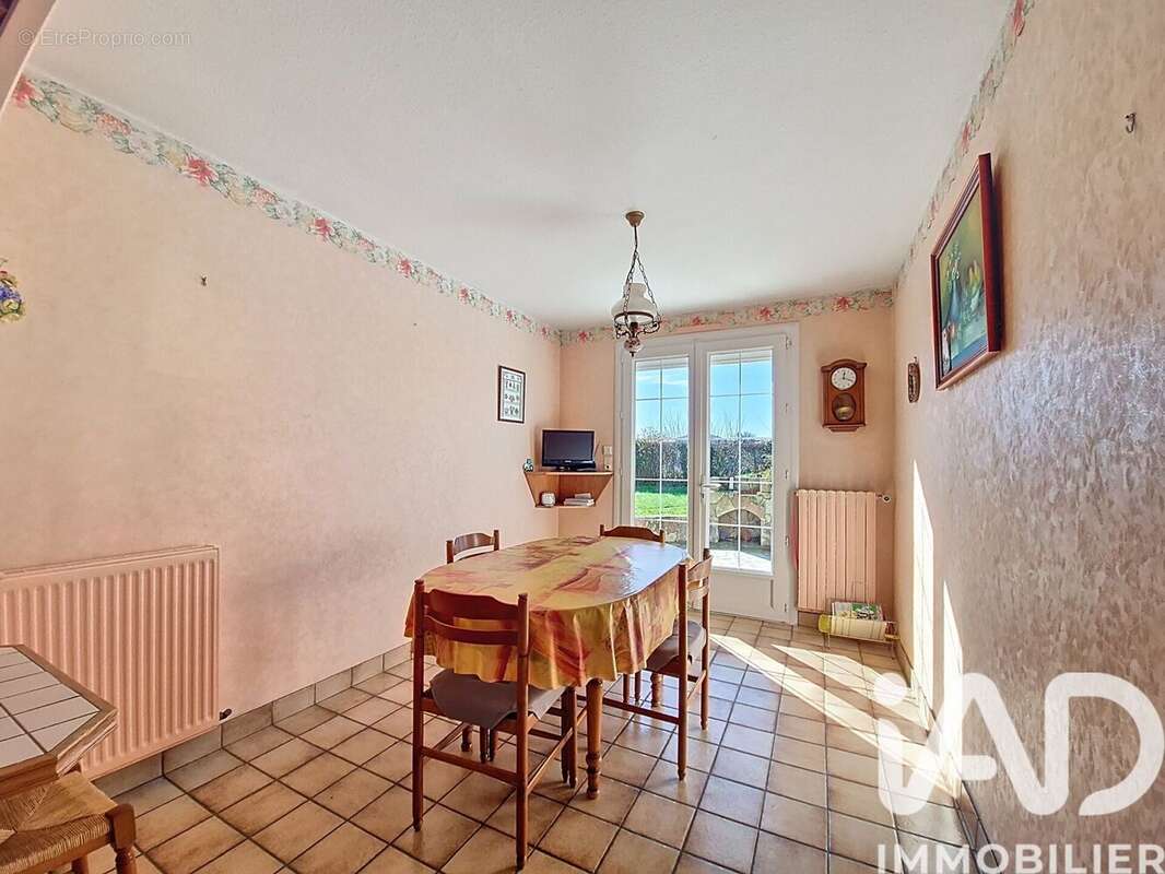 Photo 8 - Maison à CERNUSSON