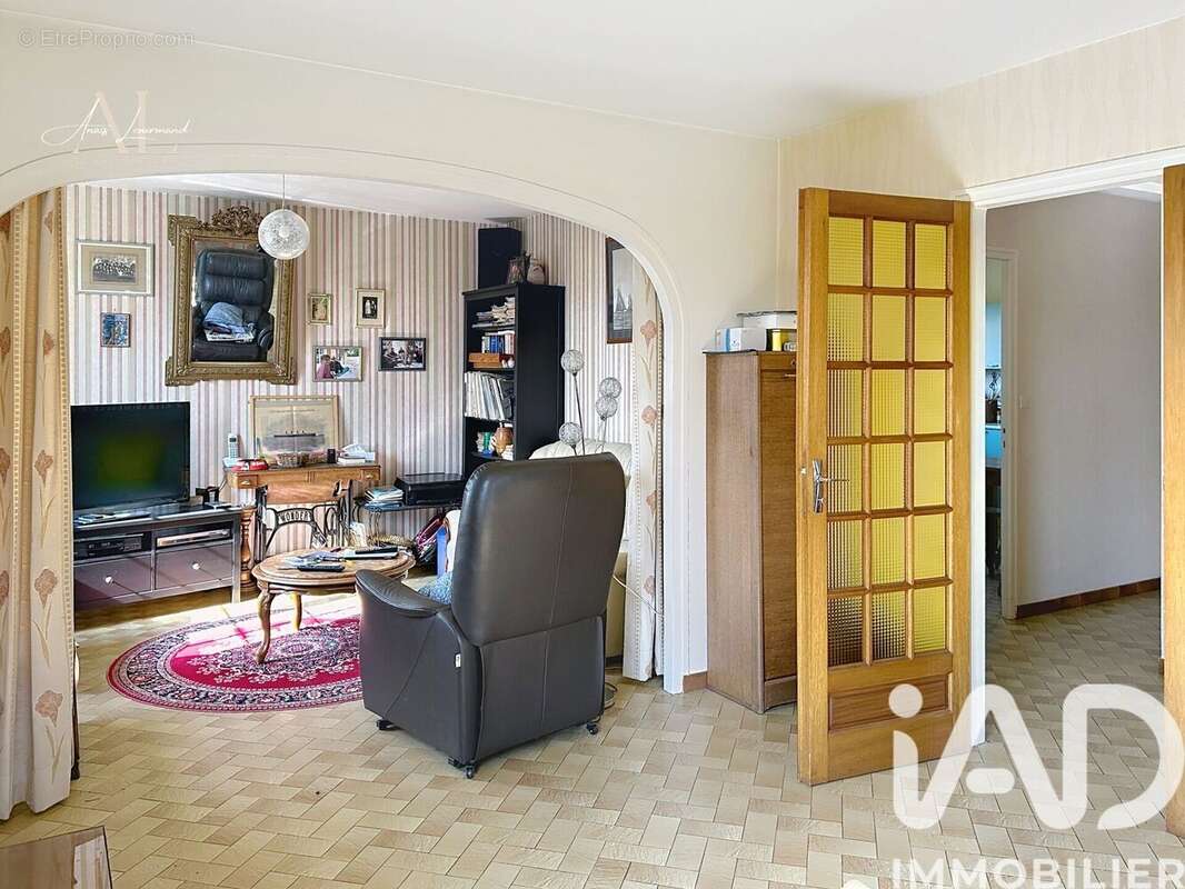 Maison 136 m² à Le Mesnil-Villeman  - photo 5
