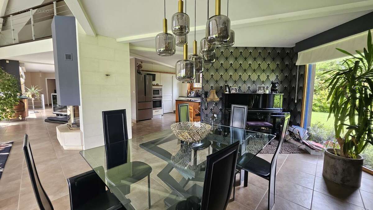 Maison 270 m² à Senneville-Sur-Fecamp  - photo 6