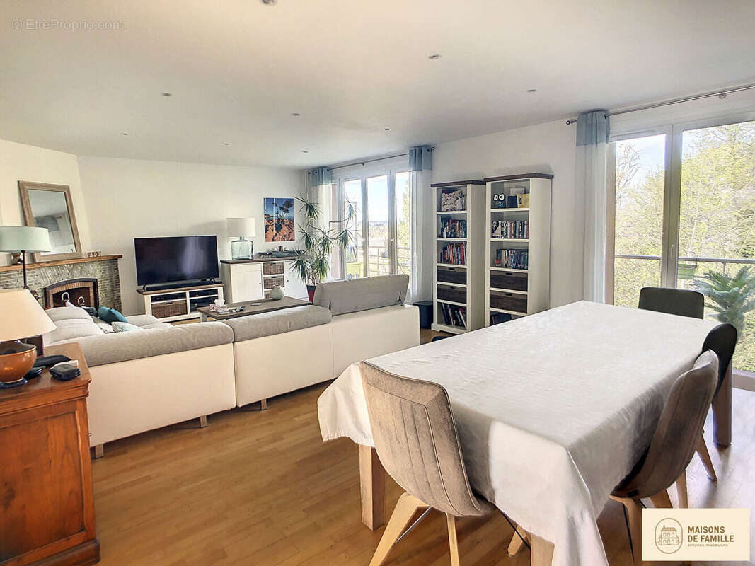 Appartement à BOUGIVAL