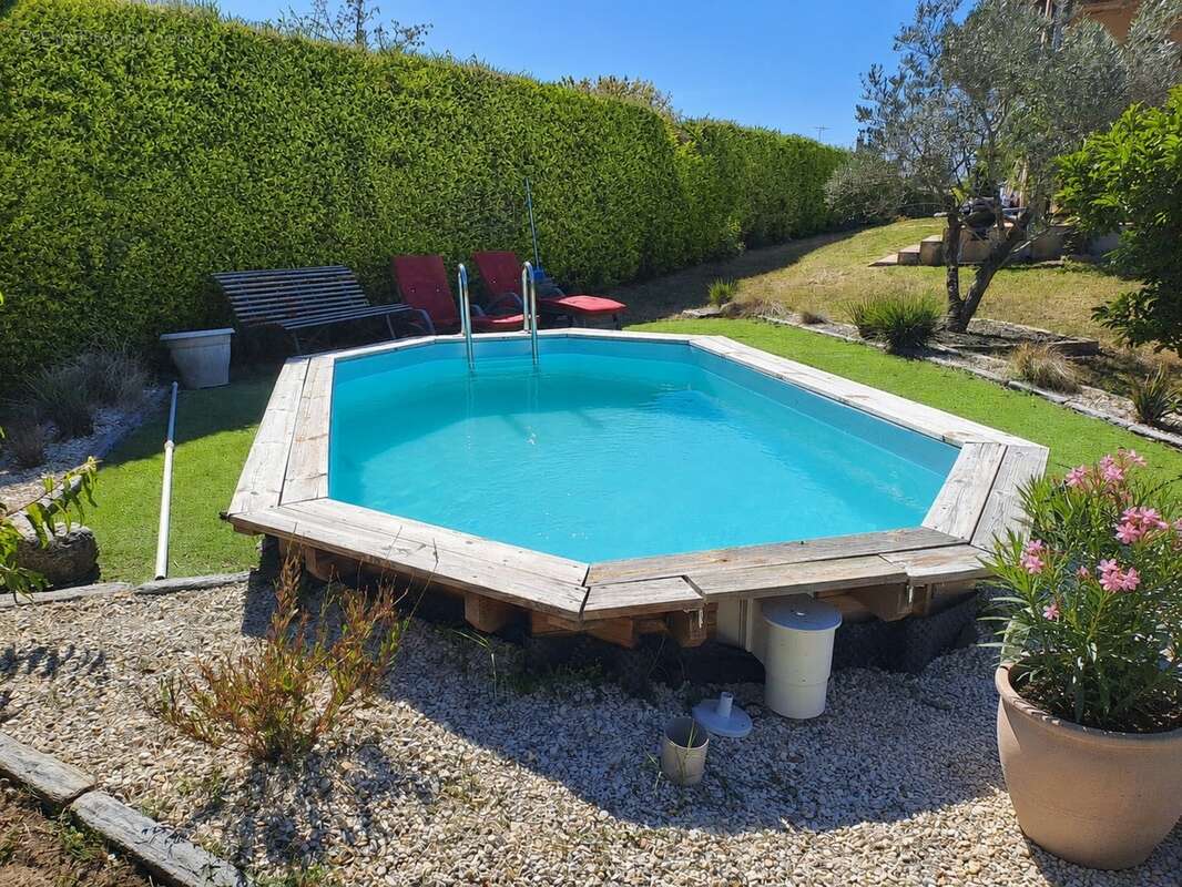 Maison familiale 190m2 - 7 pièces - avec piscine - photo 2