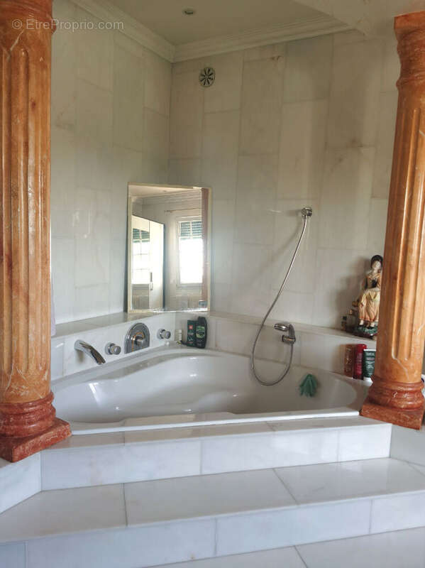 Maison à ROSNY-SOUS-BOIS