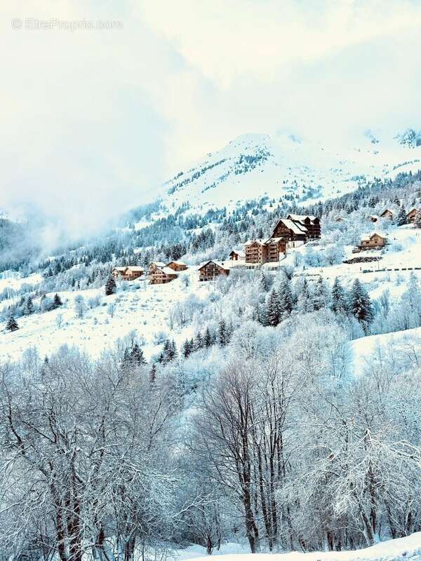 Commerce à LES MARCHES