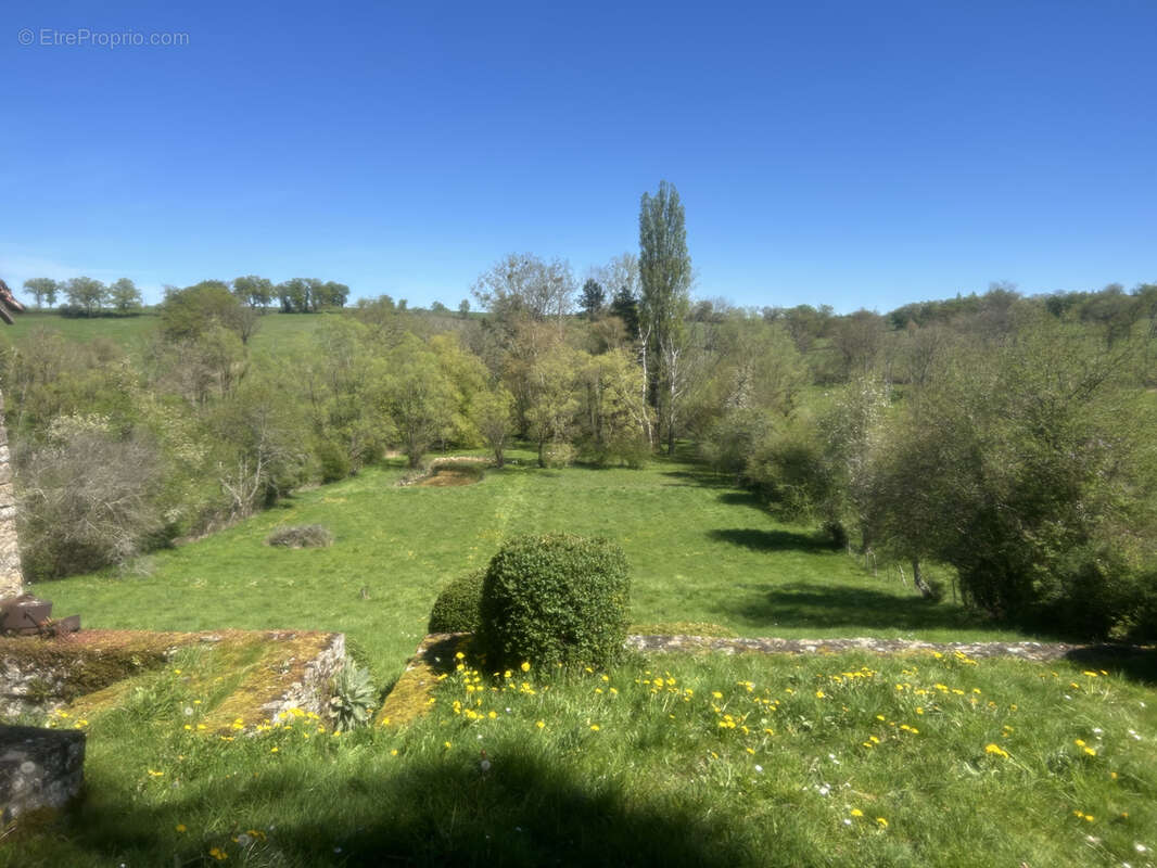 Maison à SAINT-BENIN-DES-BOIS
