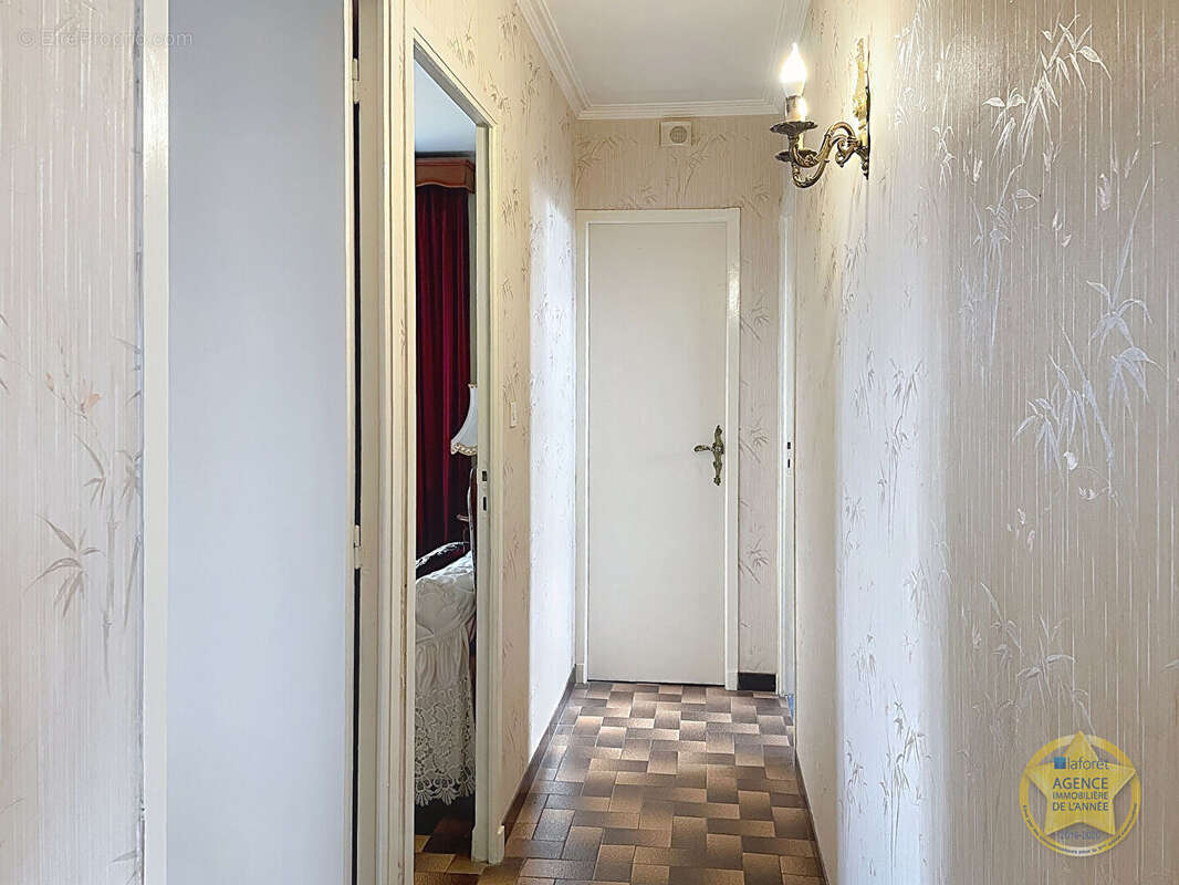 Maison Les Angles 4 pièce(s) 70 m² +70m² de sous-sol secteur privilégié - photo 5