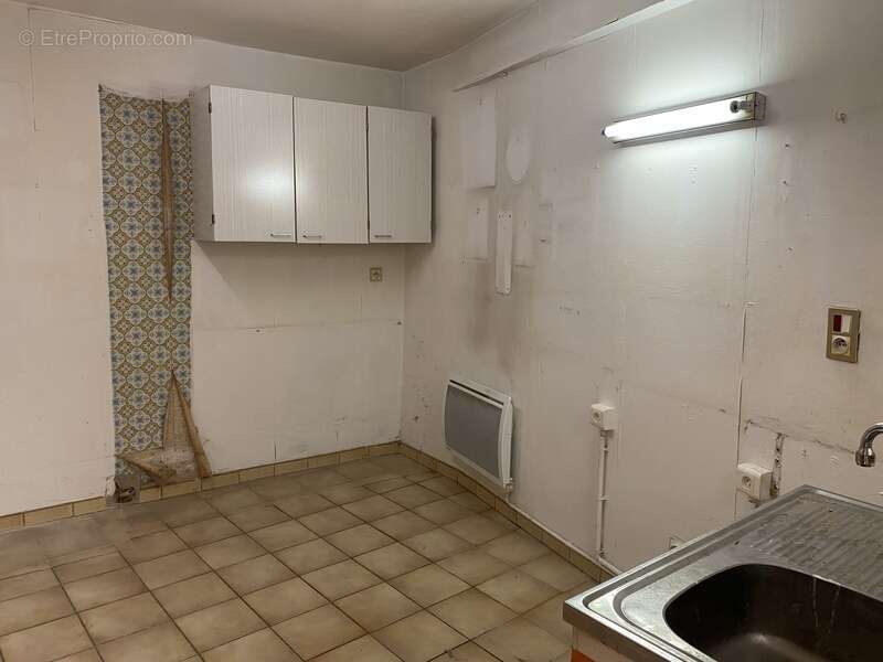 Dpt Pyrénées Orientales (66), à vendre EUS, Maison 4 pièces 73 m² cour intérieure à rénover - photo 5