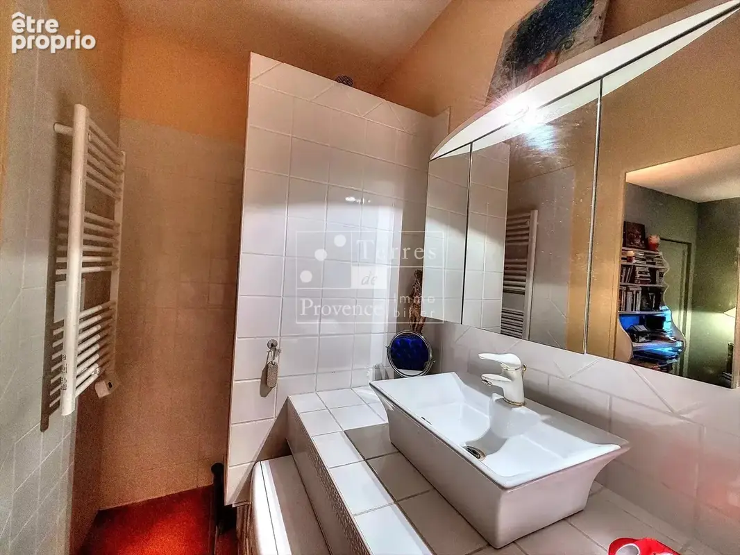 Maison de plain-pied avec piscine et appartement indépendant – Tourtour - photo 19