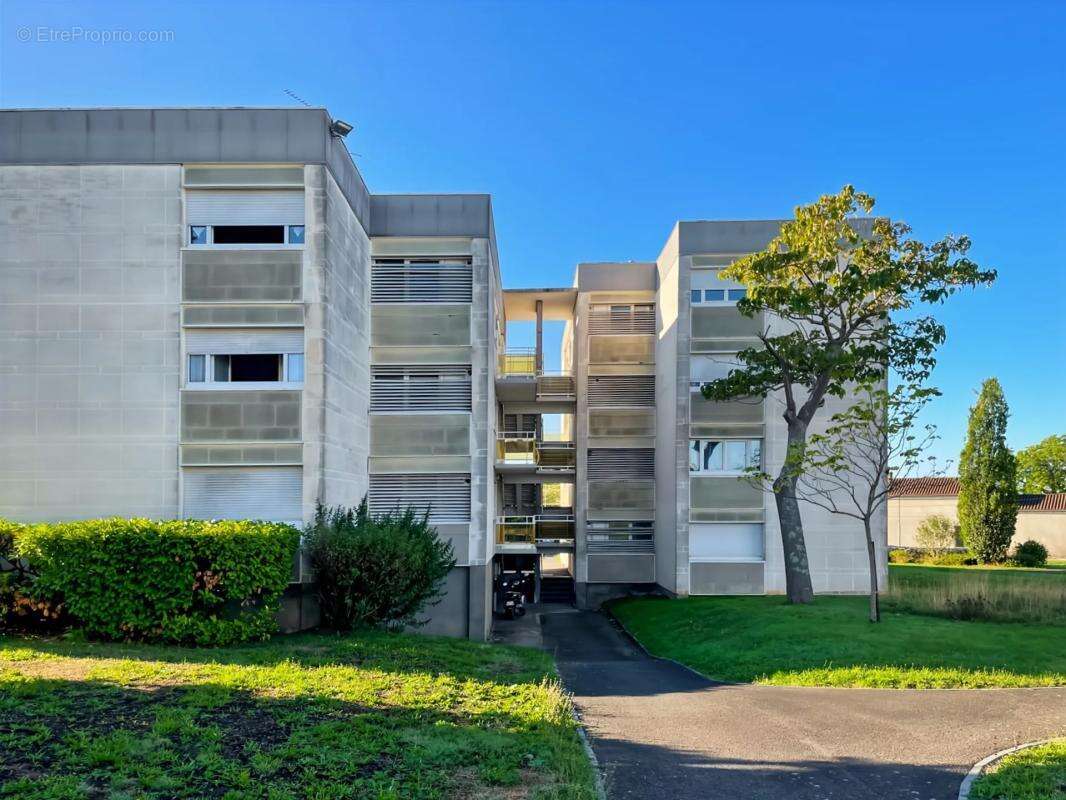 Appartement à COGNAC