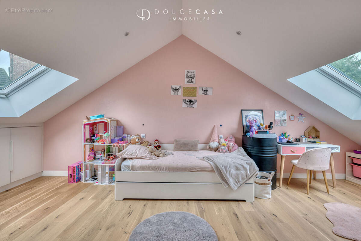 Maison à LE PERREUX-SUR-MARNE