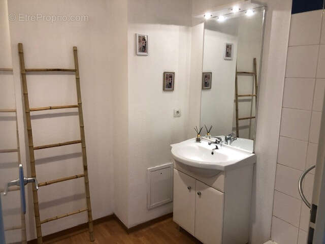 Appartement à LE VERDON-SUR-MER