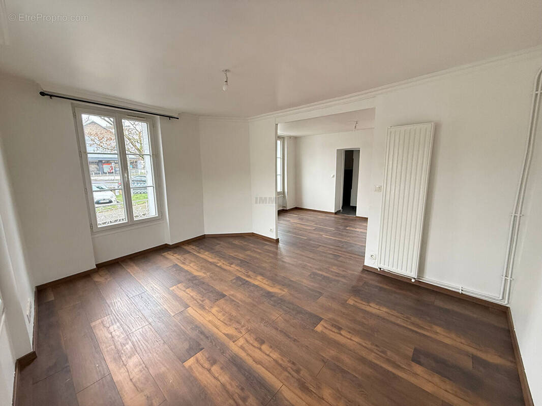 Appartement à LA FERTE-SOUS-JOUARRE