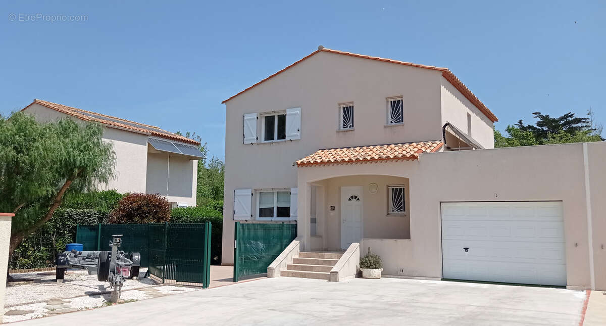 Maison à SAINT-CYPRIEN