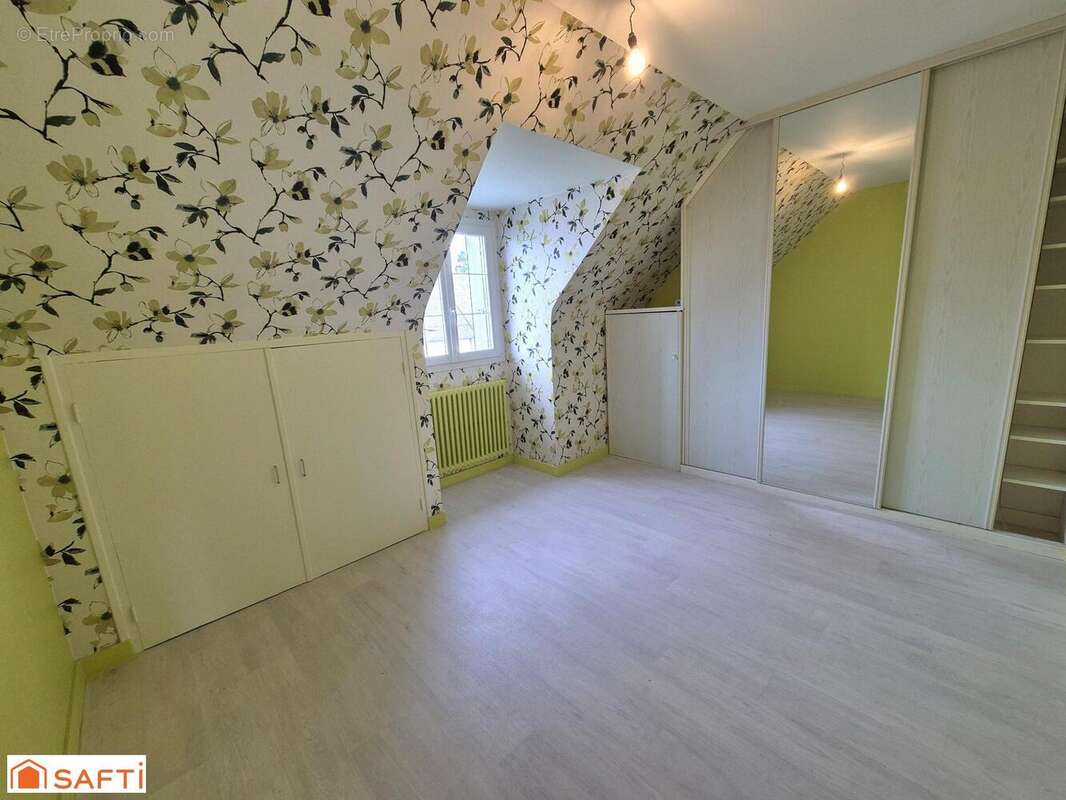 Photo 9 - Maison à LANDIVISIAU