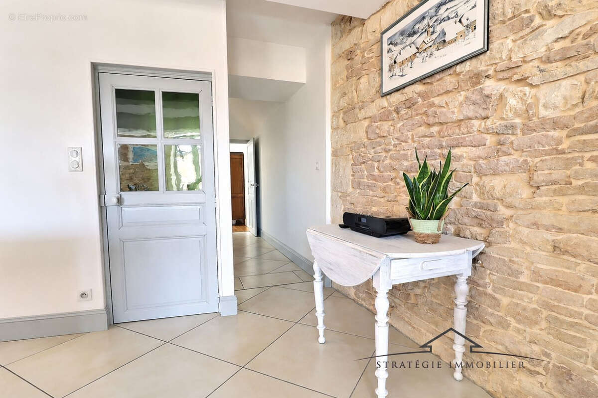 Maison à GIVRY