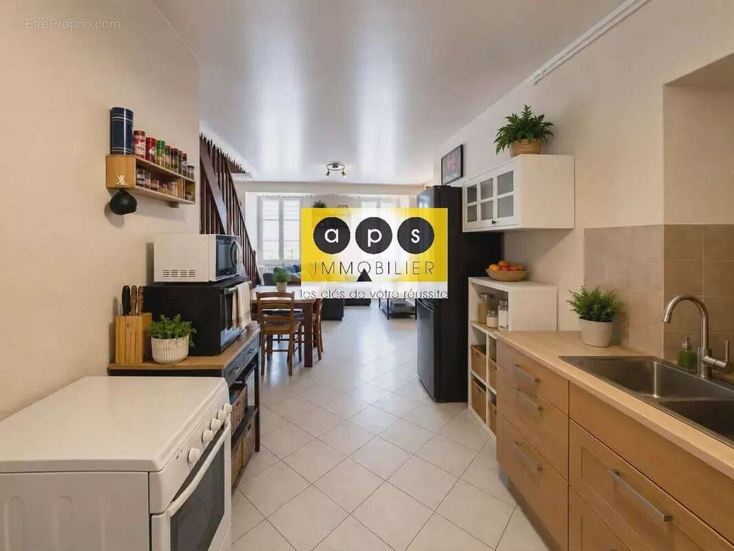 Appartement à SALINS-LES-BAINS