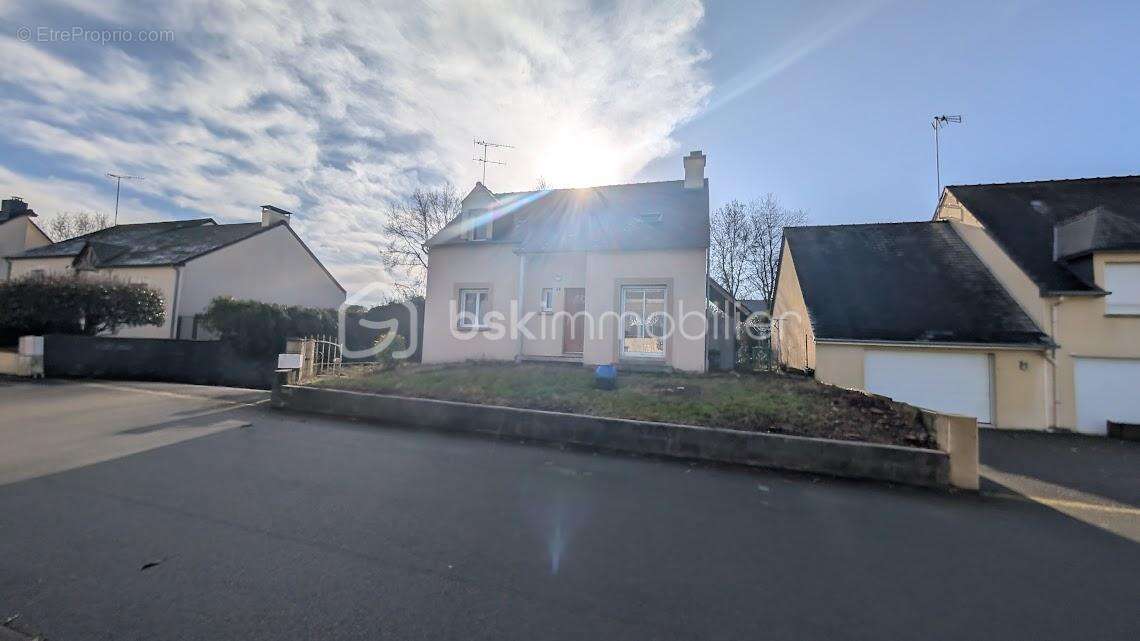 Maison à JAVENE