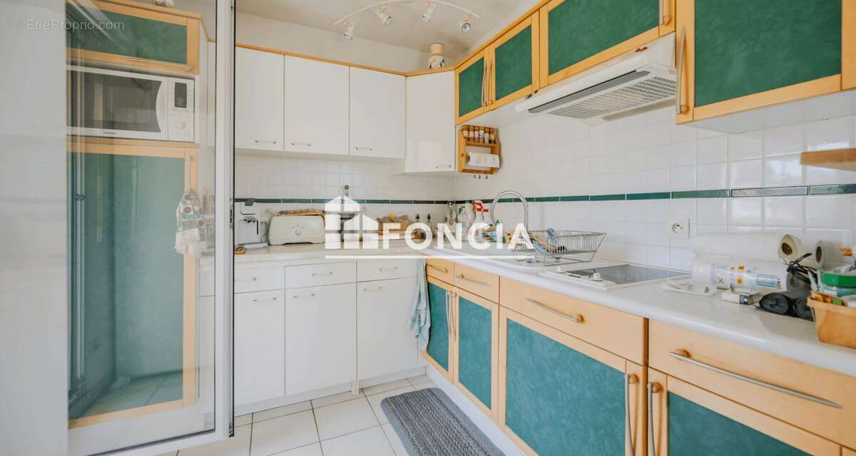 CARQUEIRANNE CENTRE, appartement T2 avec veranda et balcon - photo 6