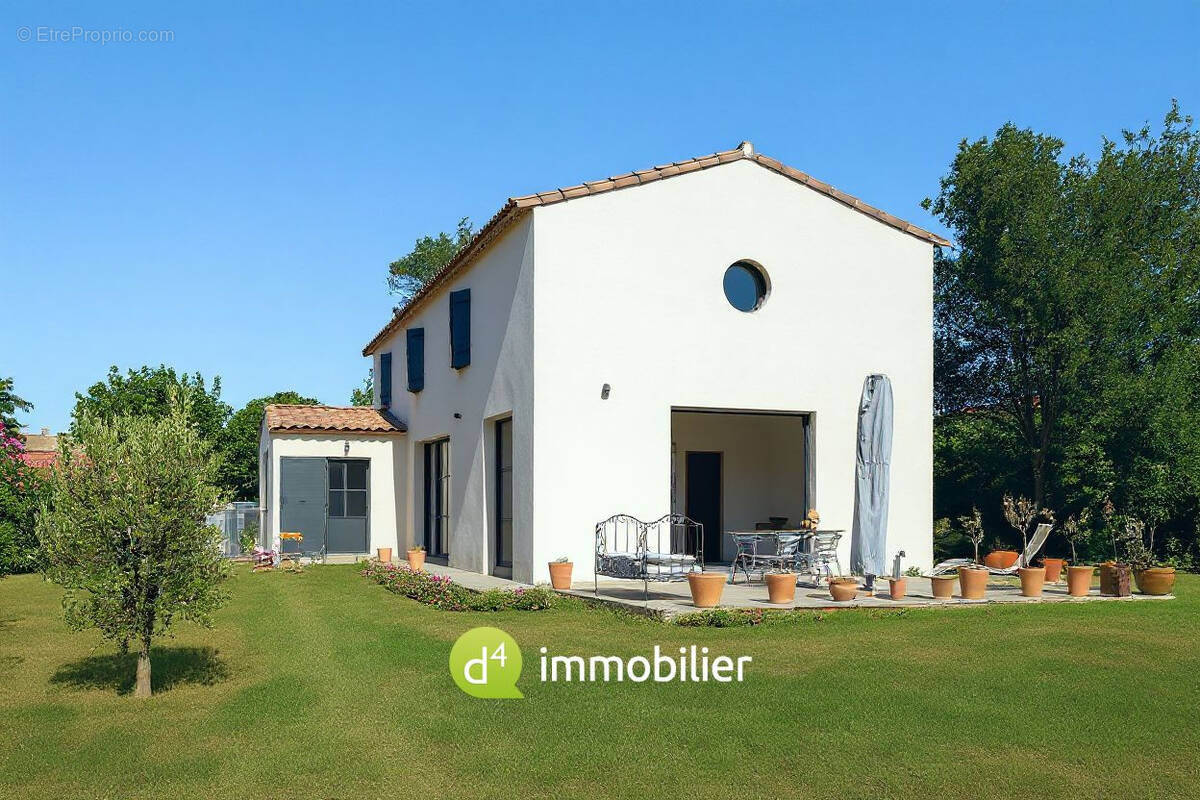 Maison à LA FARE-LES-OLIVIERS