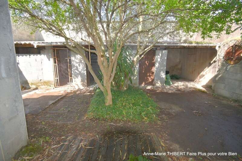 Maison à vendre 6 pièces VILLEURBANNE (69) - photo 12