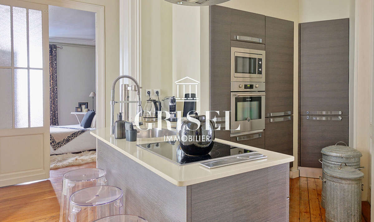 Appartement à BORDEAUX