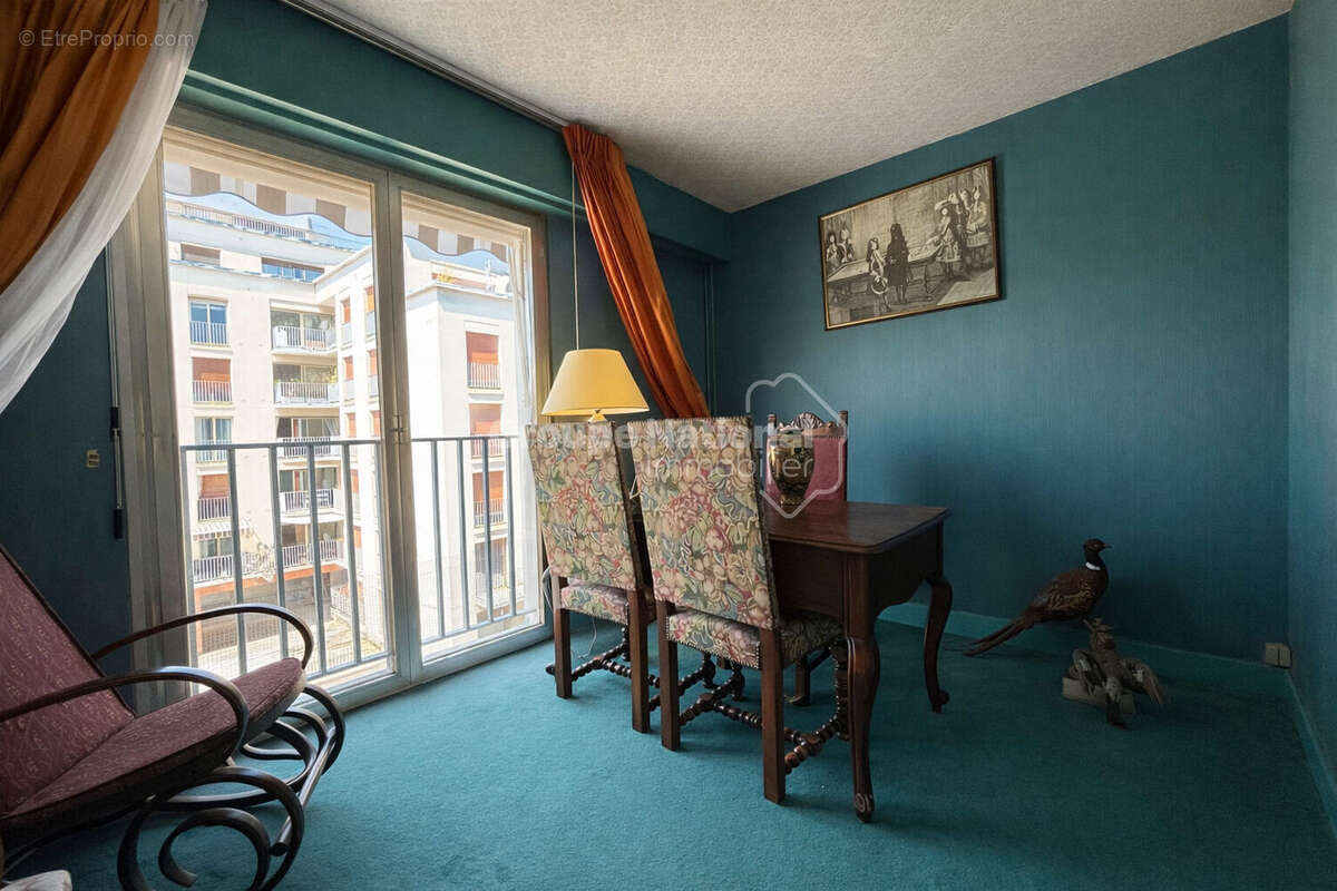Versailles  MONTREUIL 5 pièce(s) 119.05 m2 SUD/OUEST - photo 10
