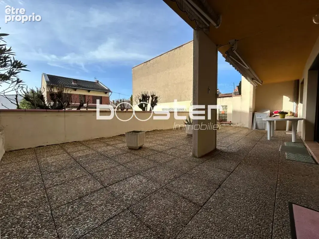 Bas Côte Pavée – Superbe 4 pièces traversant avec terrasse de 51 m², cave et parking - photo 3