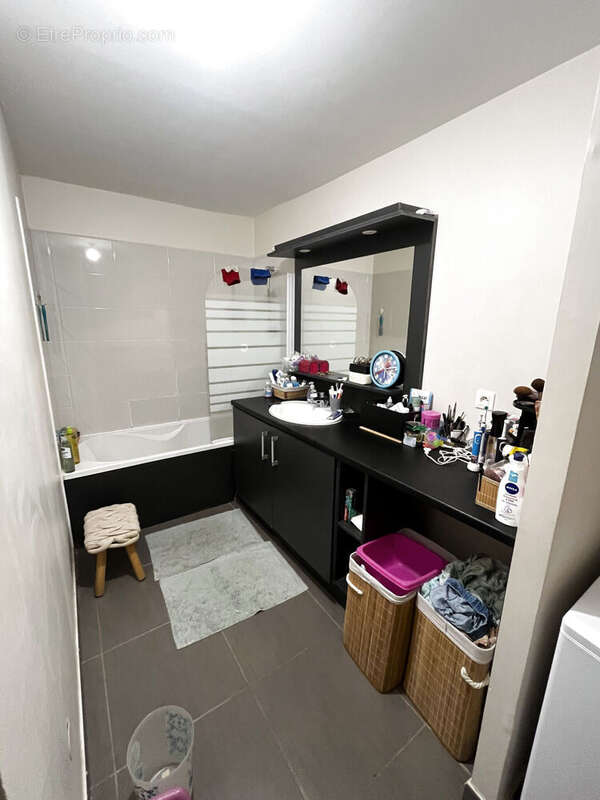 Photo 4 - Appartement à SAINT-DENIS