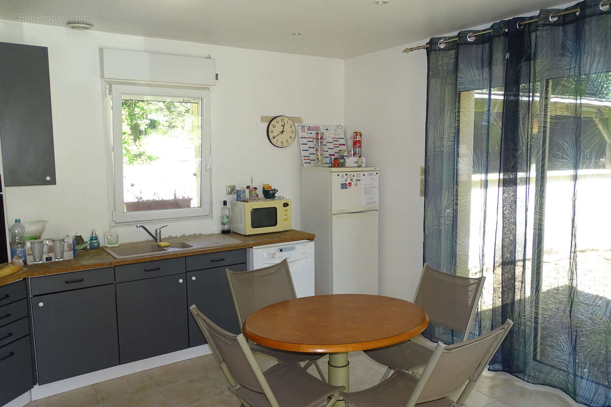 Maison à SAINT-PIERRE-SUR-ORTHE