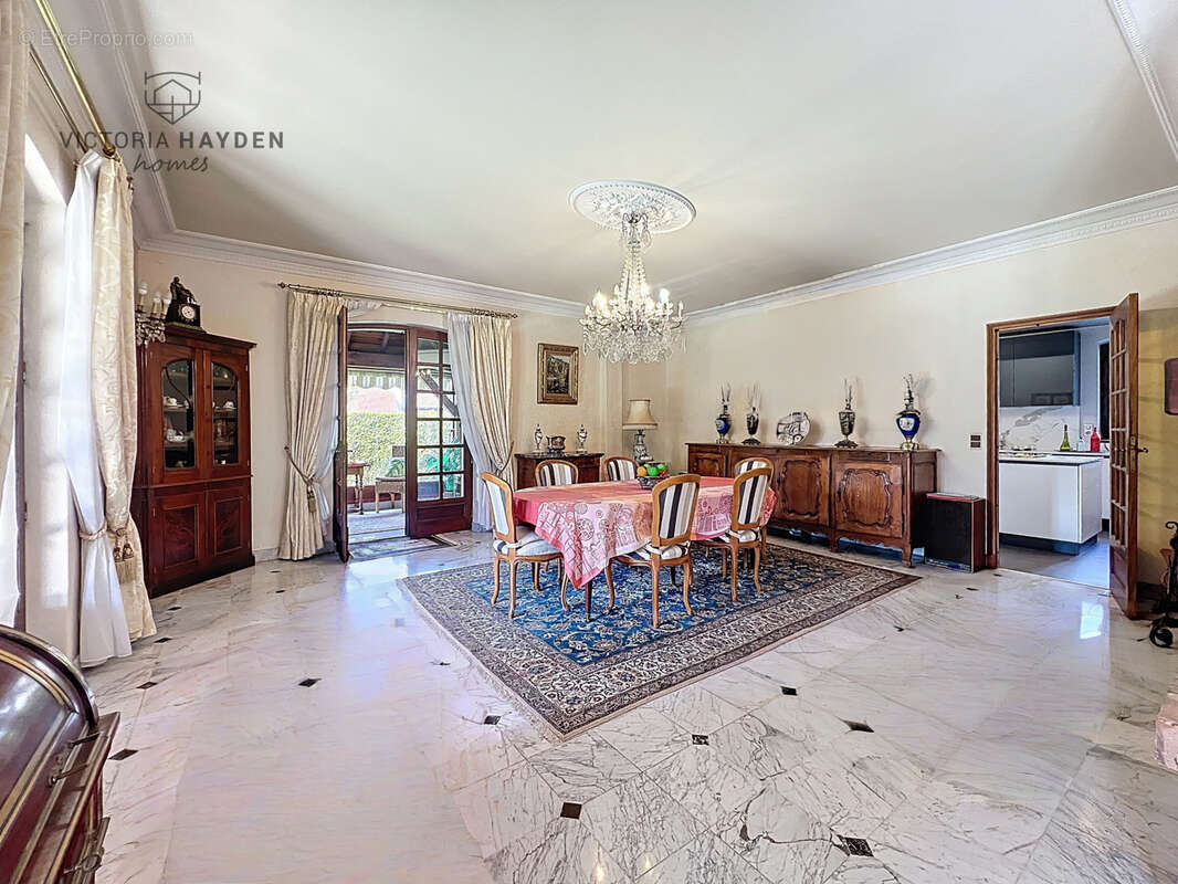 Maison à BIZANOS